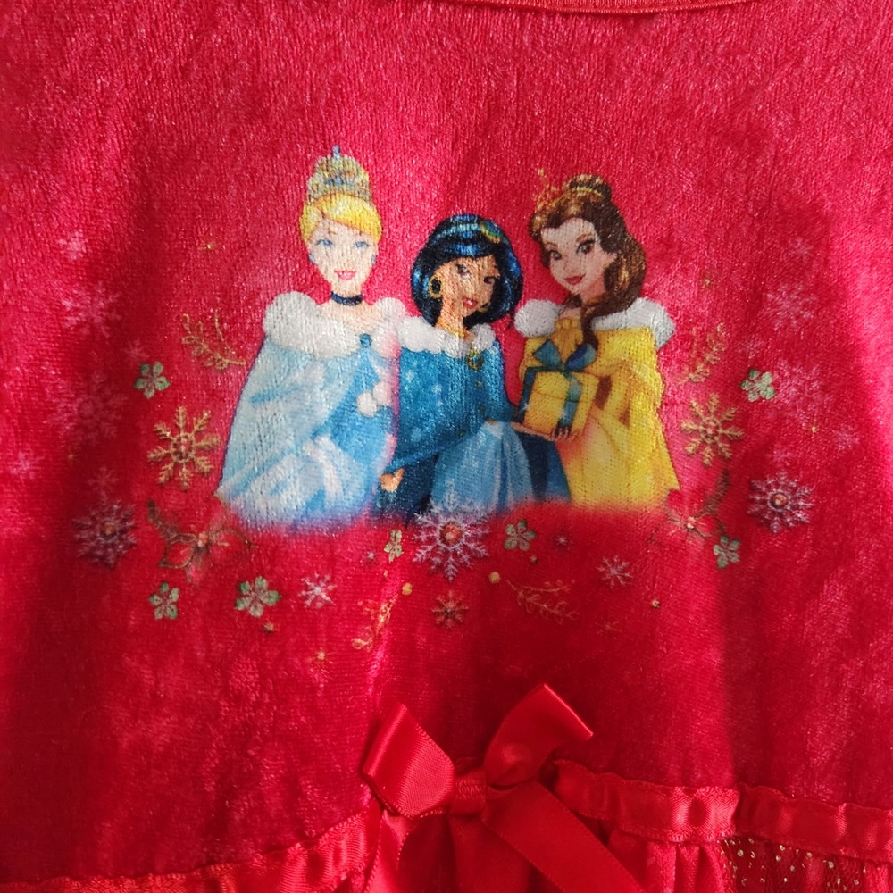 Disney Princess Girls size 5T Red Snowflake Holiday dress Faux Fur Trim - Picture 2 of 10
